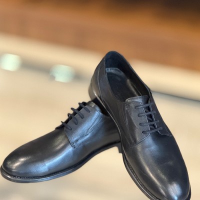 Siyah Deri Klasik Ayakkabı